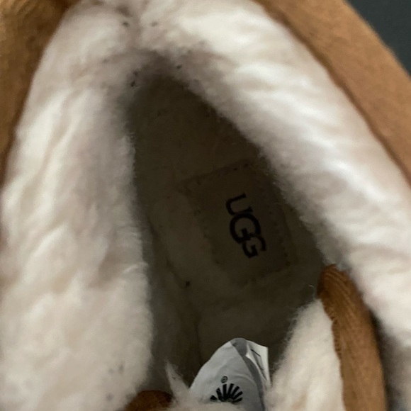 Ugg Boots with Laces - Picture 6 of 7